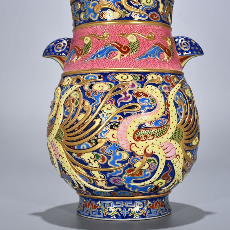 Qing Dynasty Qianlong blue ground enamel color painted gold carved phoenix pattern double-eared statue