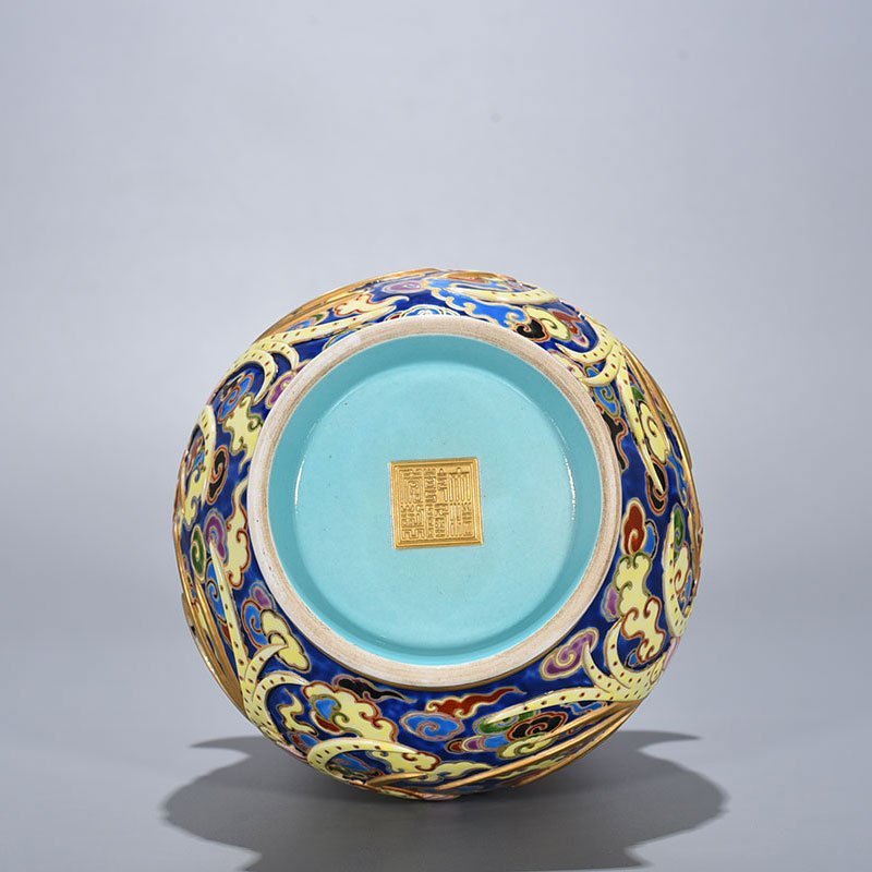 Qing Dynasty Qianlong blue ground enamel color painted gold carved phoenix pattern double-eared statue