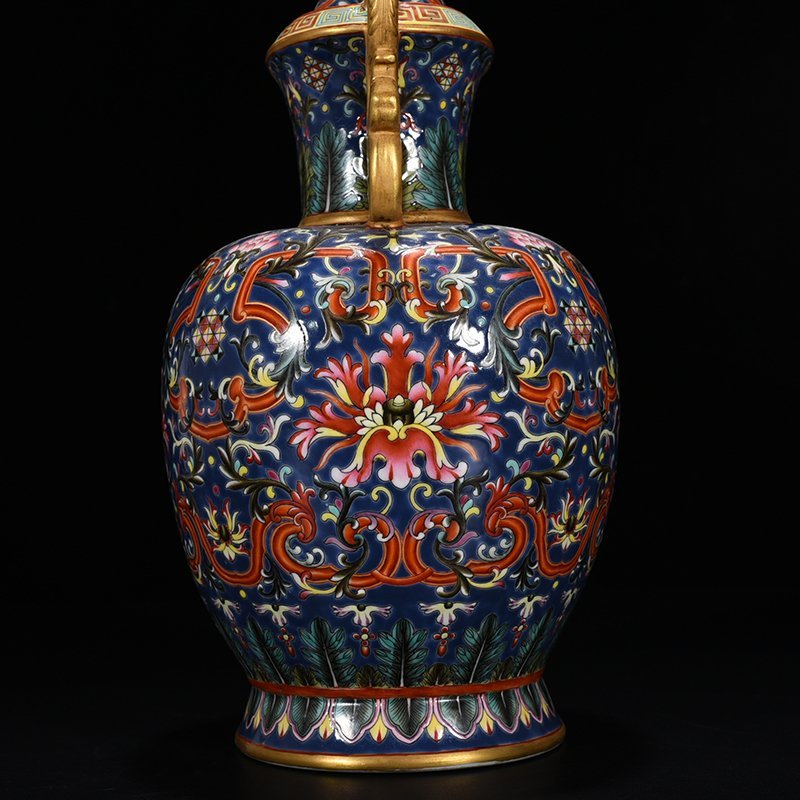 Qing Dynasty Qianlong blue ground enamel double-eared statue