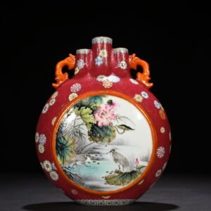 Qing Dynasty Qianlong rolled carmine red window enamel three-tube flat bottle