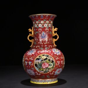 Qing Dynasty Qianlong rolling road flower hollow celestial stems and earthly branches rotating vase