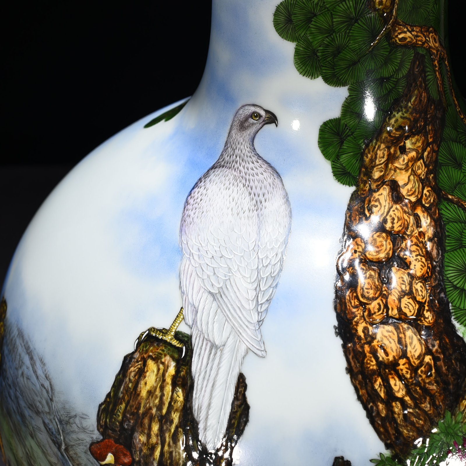 Qing Dynasty Qianlong Lang Shining’s enamel Celestial Ball Vase