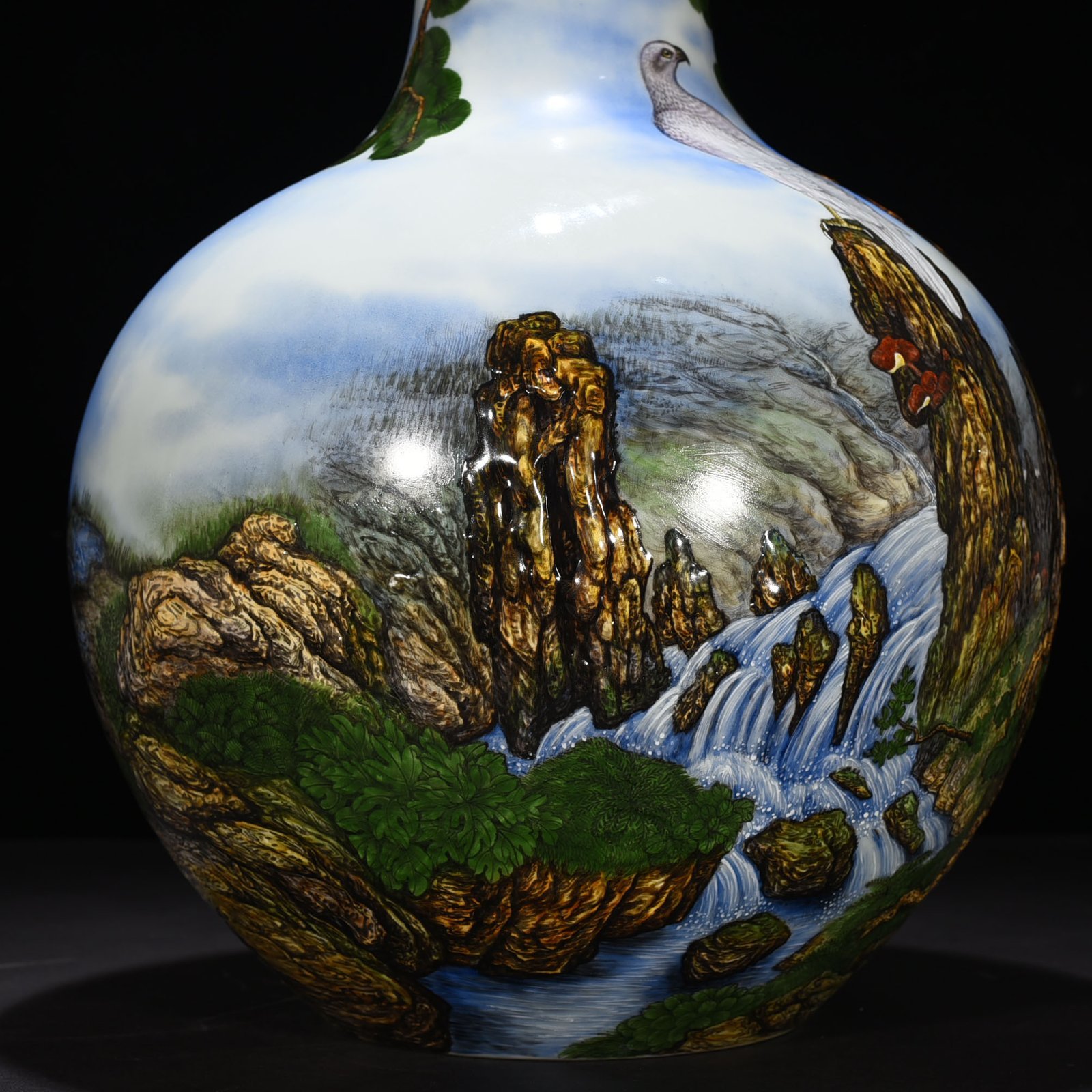 Qing Dynasty Qianlong Lang Shining’s enamel Celestial Ball Vase