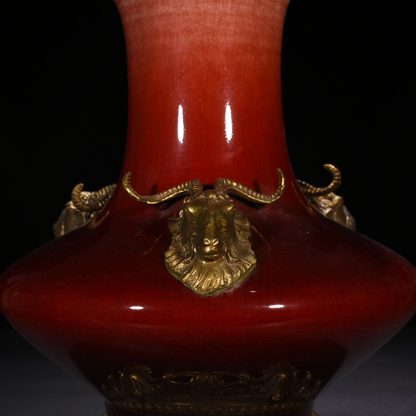 Qing Dynasty Qianlong Lang Kiln red glaze inlaid gilt Sanyang Kaitai flat belly vase