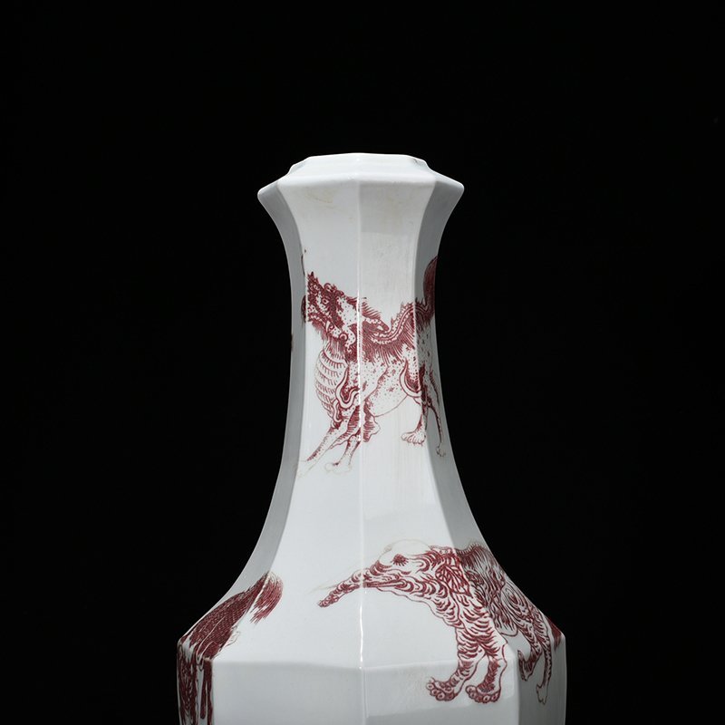 Qing Dynasty Qianlong glazed red octagonal vase
