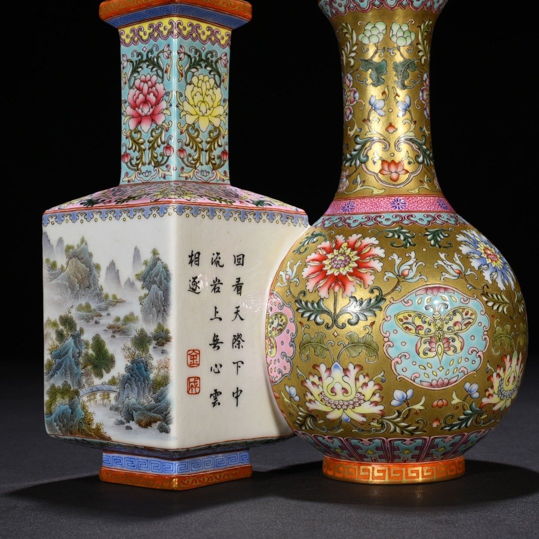 Qing Dynasty Qianlong gold ground enamel flower landscape poem conjoined vase