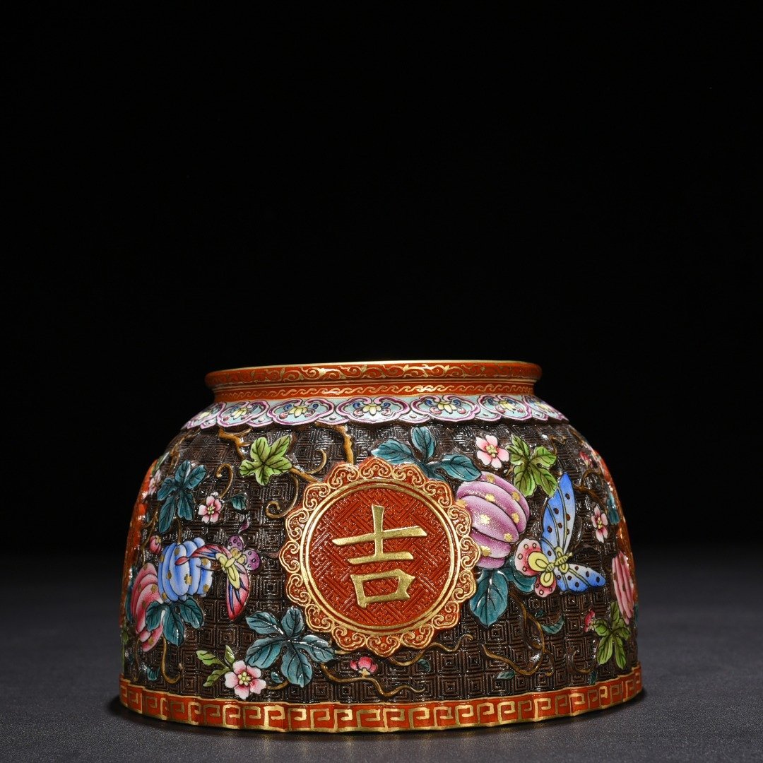 Qing Dynasty Qianlong carved auspicious and wishful melons