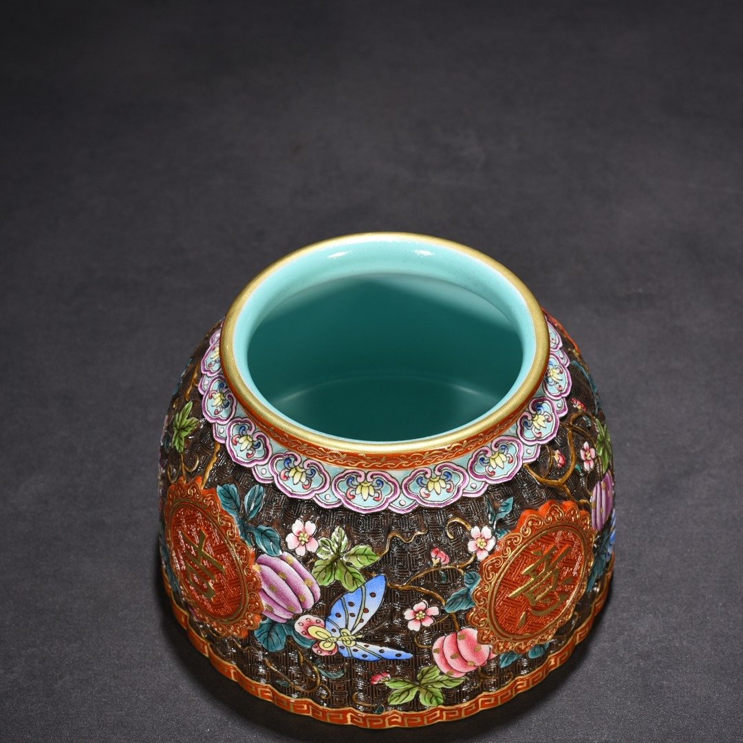 Qing Dynasty Qianlong carved auspicious and wishful melons