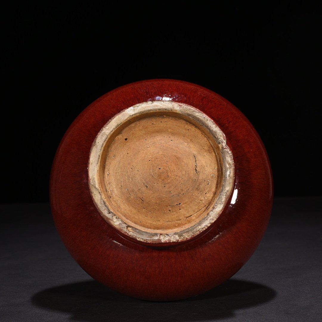 Qing Dynasty Qianlong Ji red glaze amphora