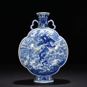 Qing Dynasty Qianlong blue and white cloud and dragon pattern flat vase