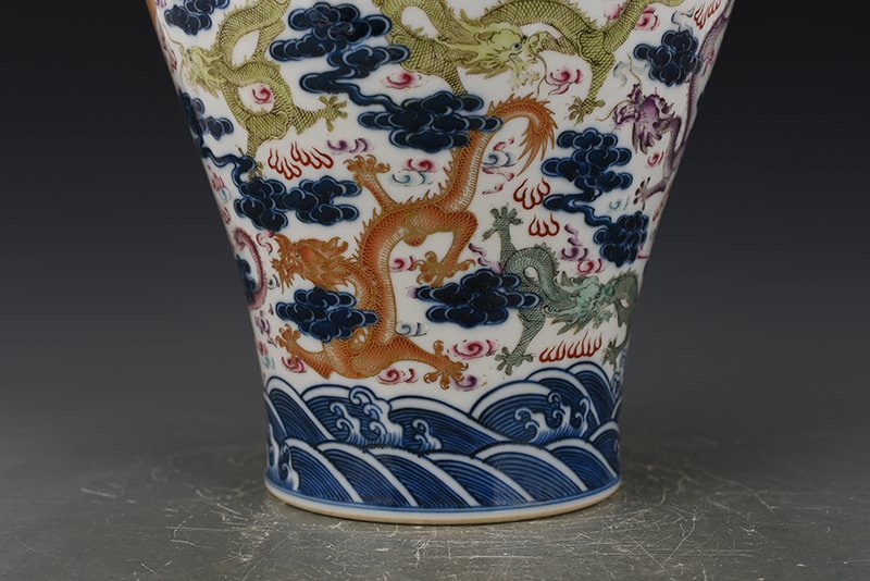 Qing Dynasty Qianlong blue and white multicolored dragon pattern plum vase