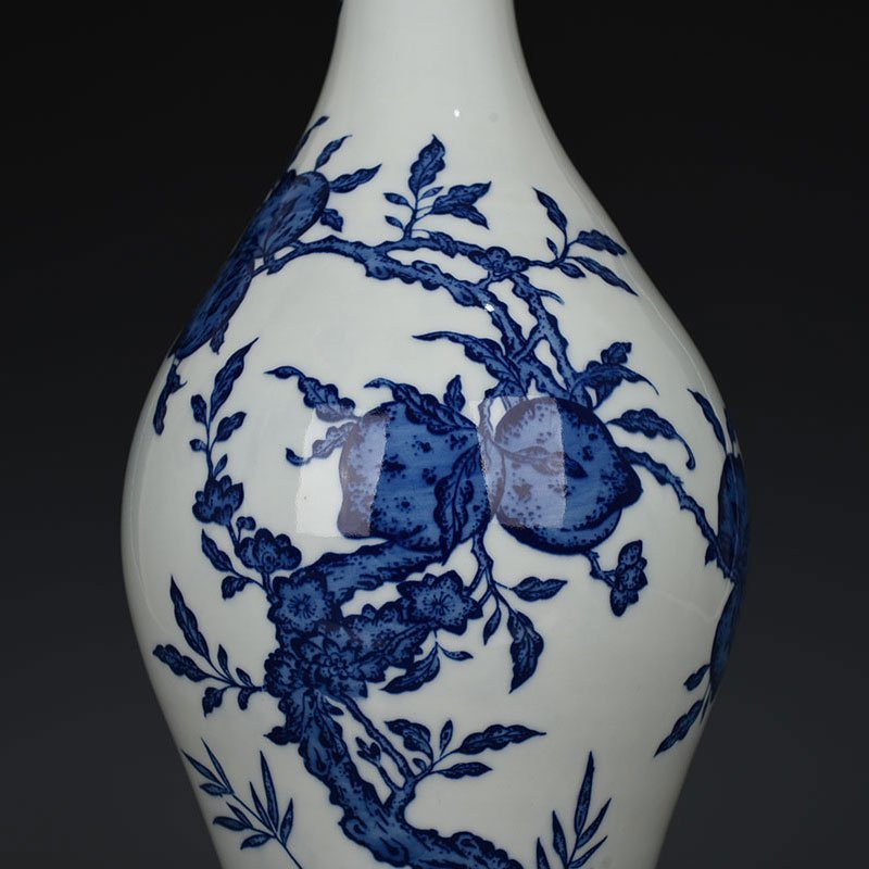 Qing Dynasty Qianlong blue and white five blessings nine peaches longevity and olive vase