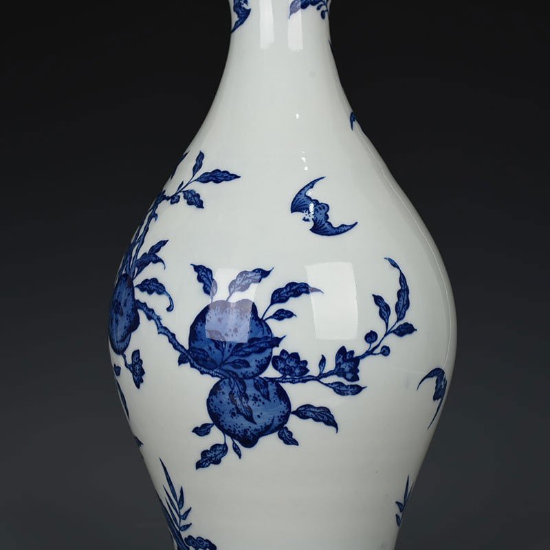 Qing Dynasty Qianlong blue and white five blessings nine peaches longevity and olive vase
