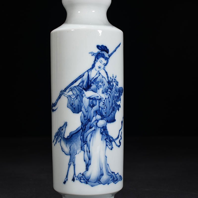 Qing Dynasty Qianlong blue and white lady vase