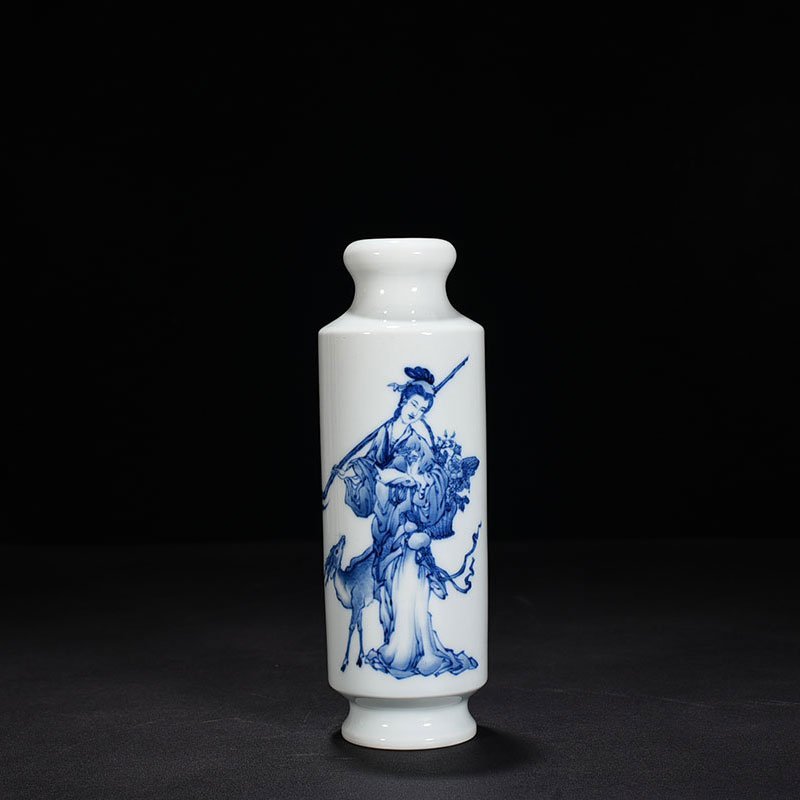 Qing Dynasty Qianlong blue and white lady vase