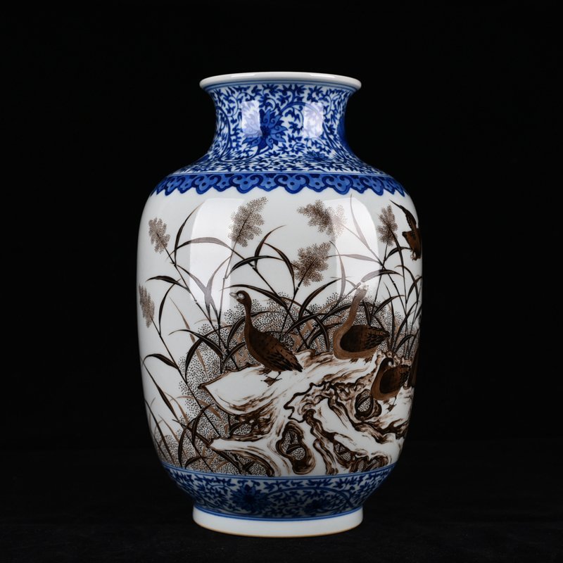 Qing Dynasty Qianlong blue and white ink color reed and swallow pattern lantern vase