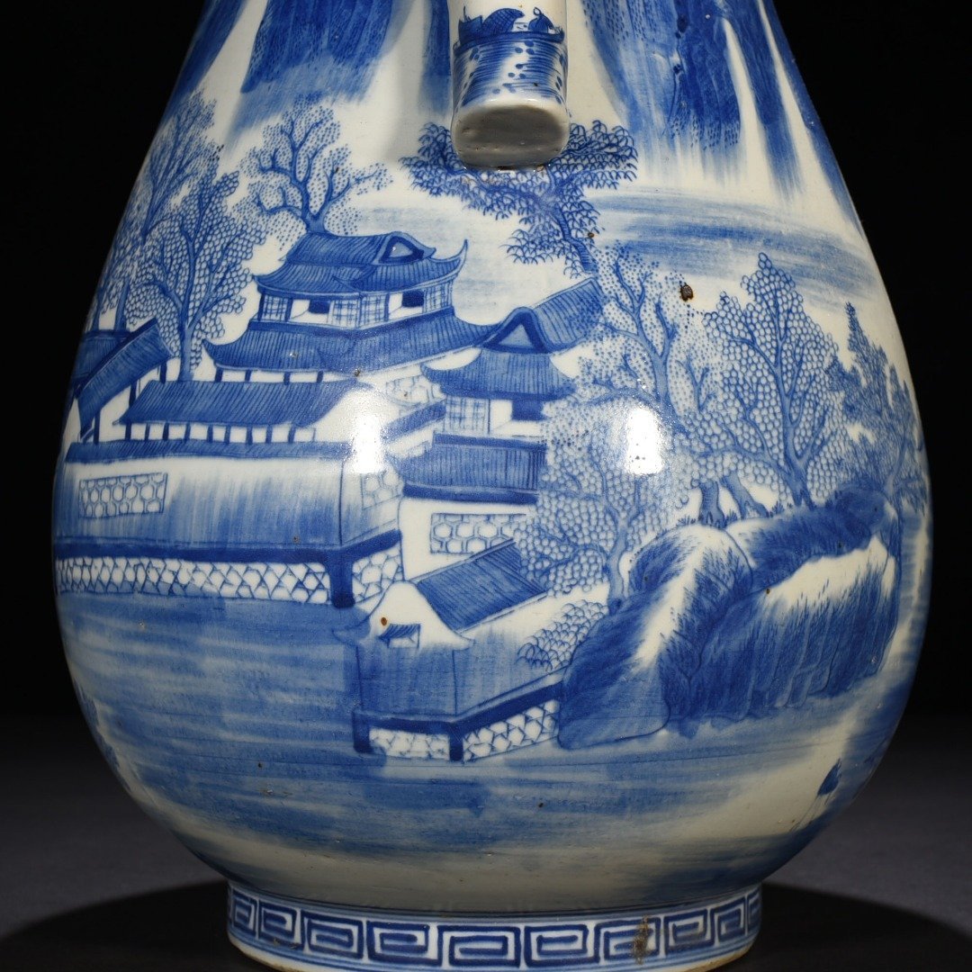 Qing Dynasty Qianlong blue and white landscape ear-shaped statue