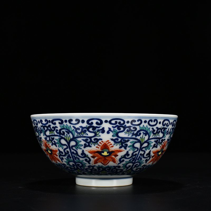 Qing Dynasty Qianlong blue and white doucai bowl