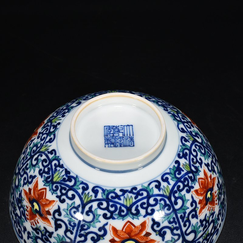Qing Dynasty Qianlong blue and white doucai bowl