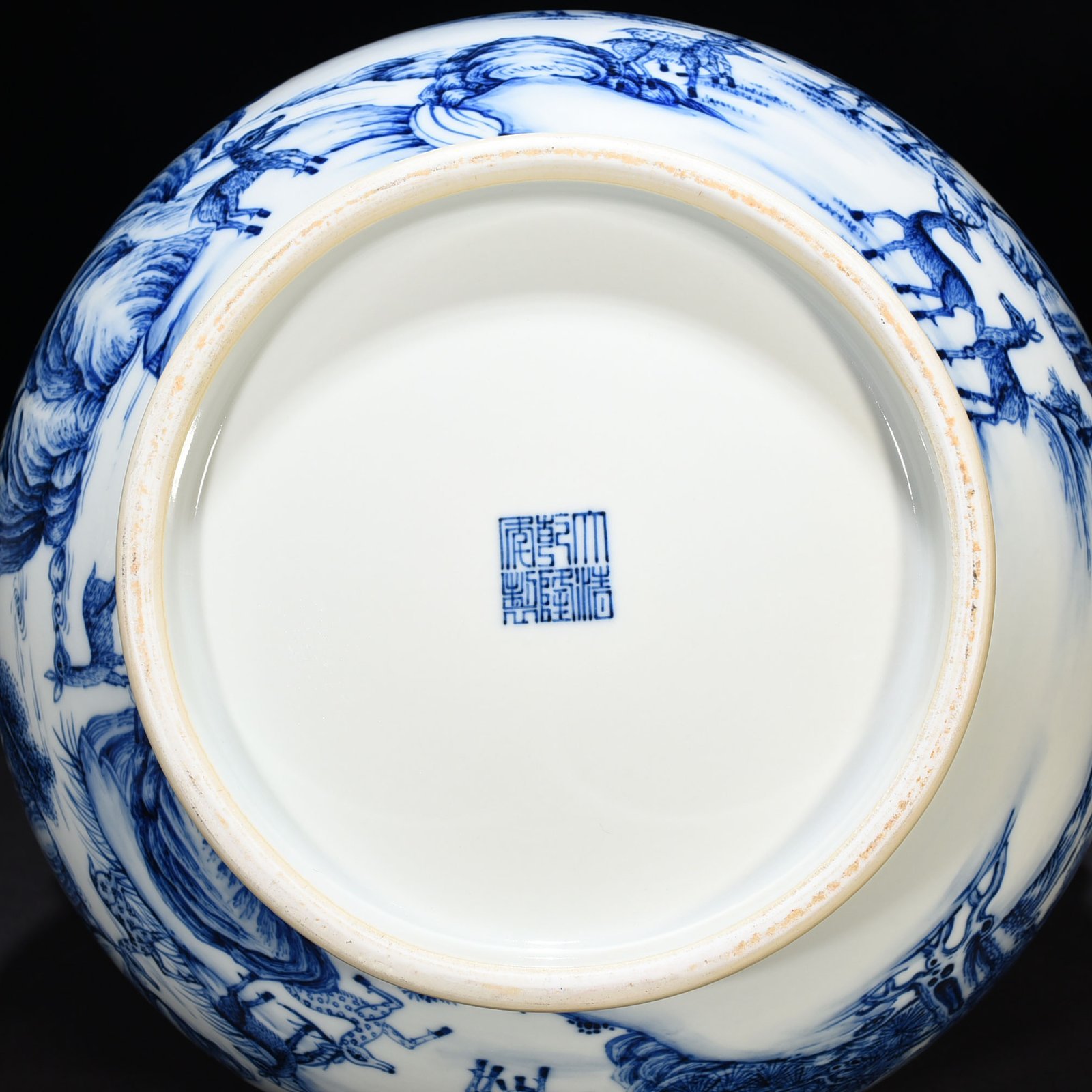 Qing Dynasty Qianlong blue and white hundred deer statue