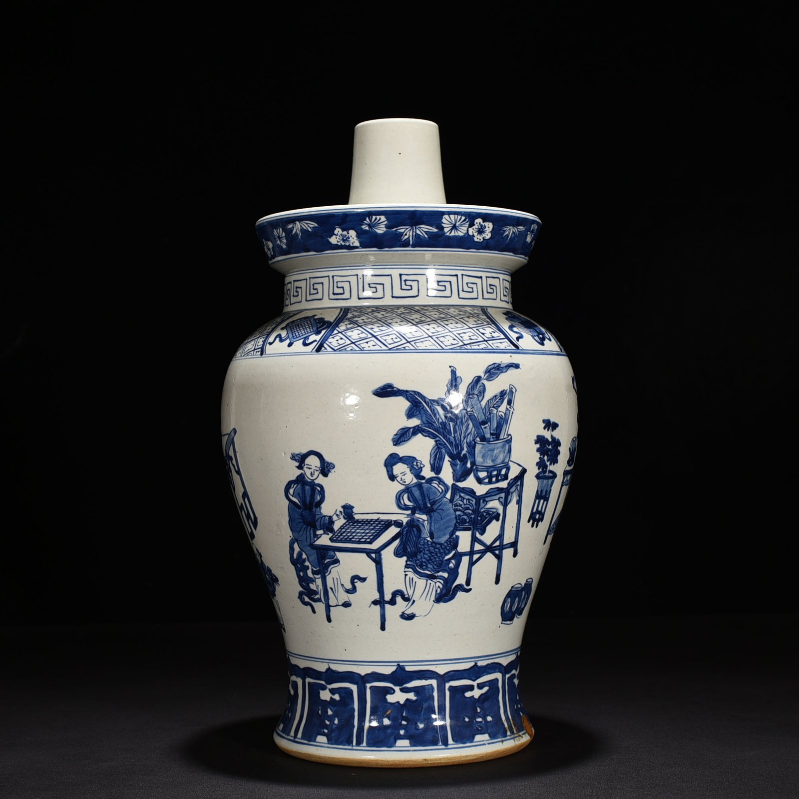 Qing Dynasty Qianlong blue and white beauty candlestick with figure pattern