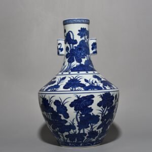 Qing Dynasty Qianlong blue and white lotus pattern through-ear vase