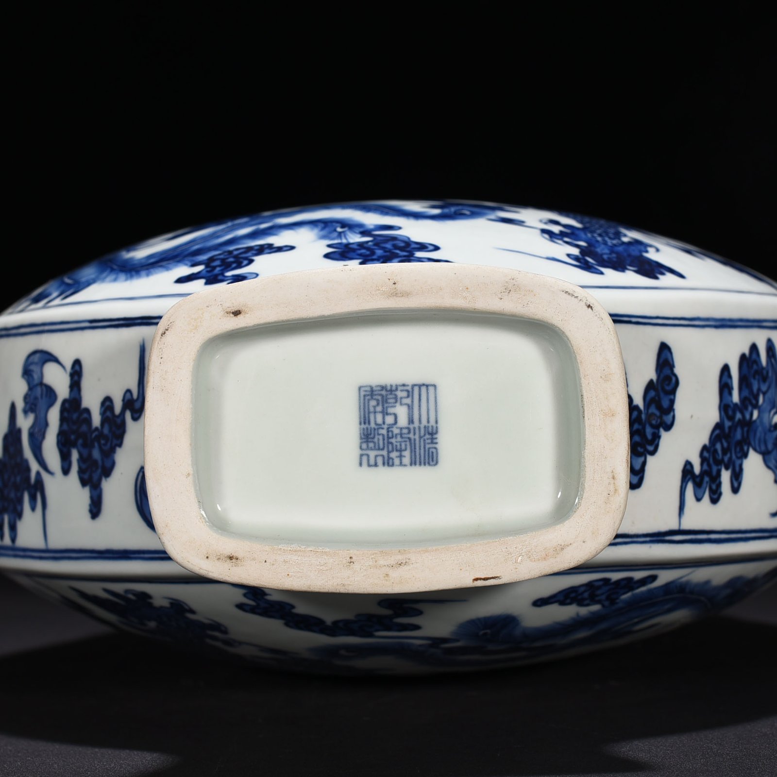 Qing Dynasty Qianlong blue and white dragon and phoenix pattern moon vase