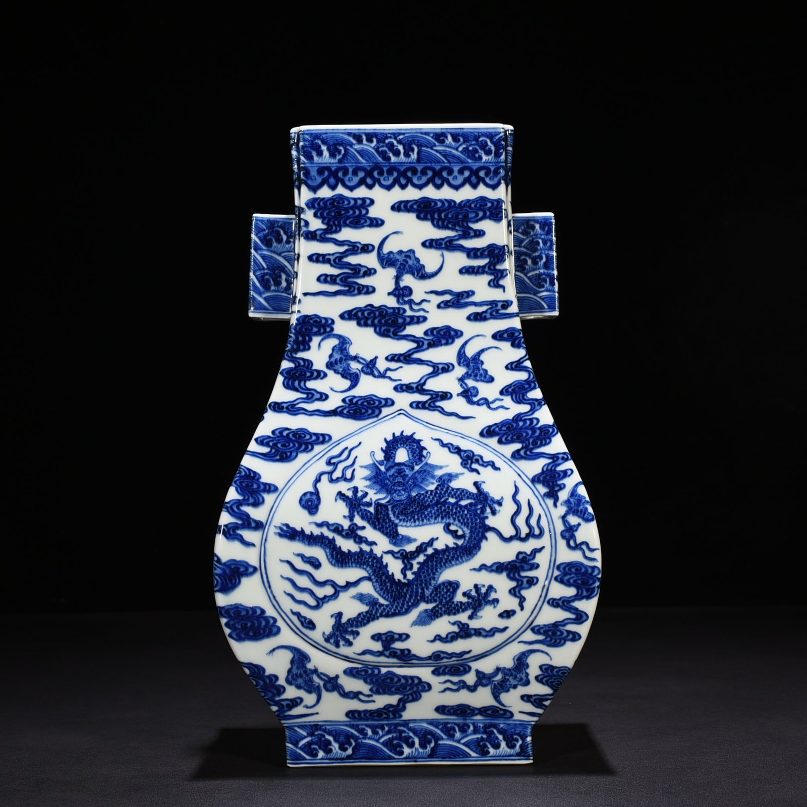 Qing Dynasty Qianlong blue and white dragon pattern square vase