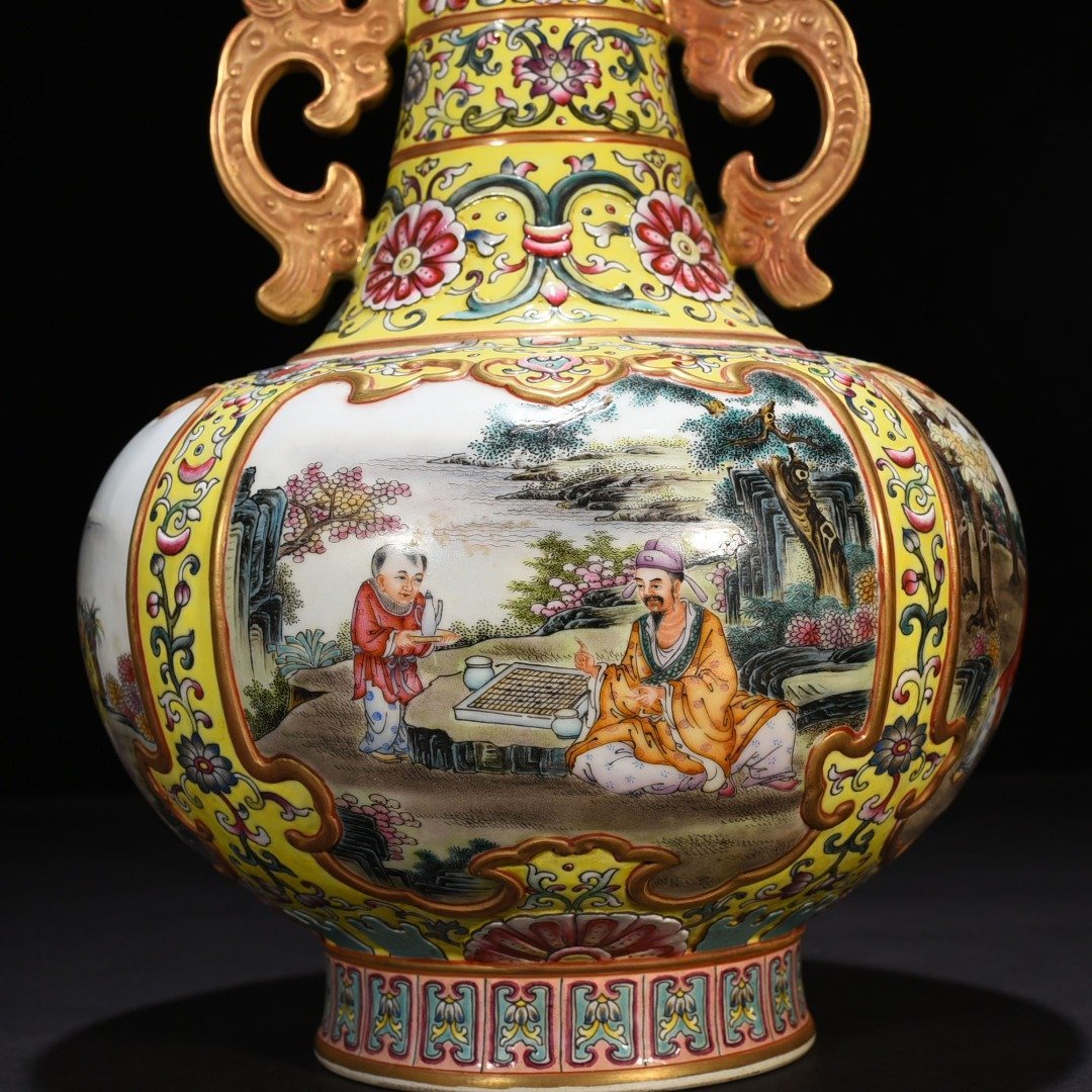 Qing Dynasty Qianlong yellow ground enamel amphorae