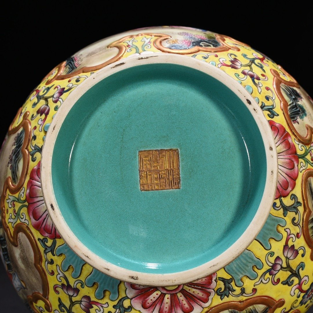 Qing Dynasty Qianlong yellow ground enamel amphorae