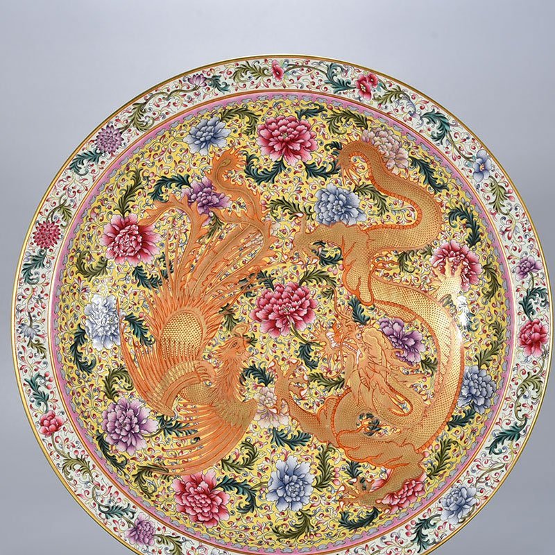 Qing Dynasty Qianlong yellow ground enamel plate