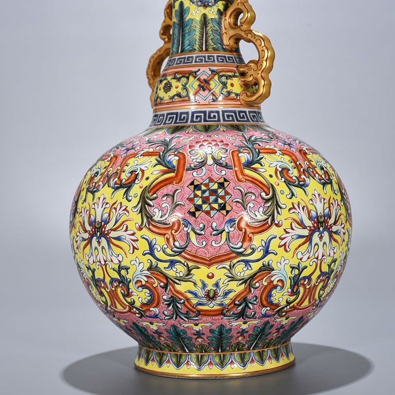 Qing Dynasty Qianlong yellow ground enamel flower pattern amphora