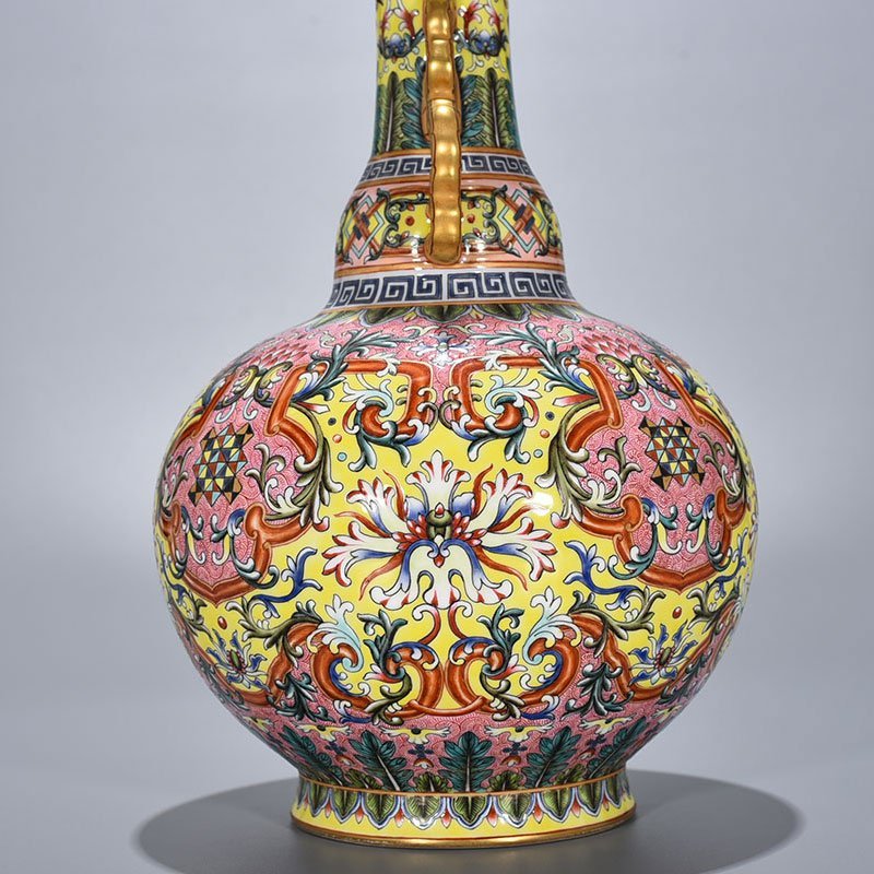 Qing Dynasty Qianlong yellow ground enamel flower pattern amphora