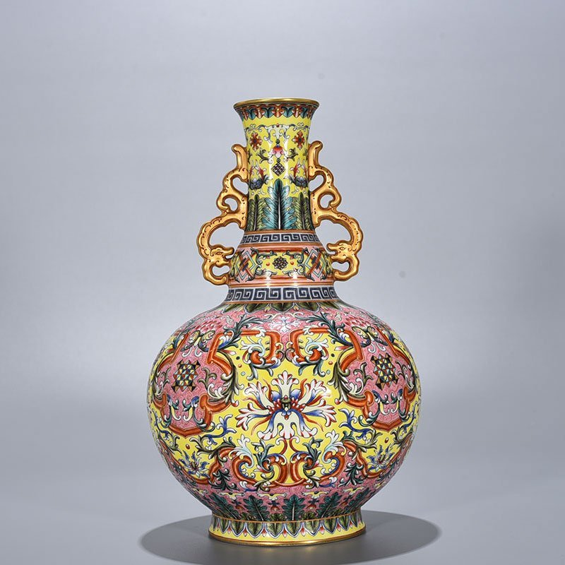 Qing Dynasty Qianlong yellow ground enamel flower pattern amphora