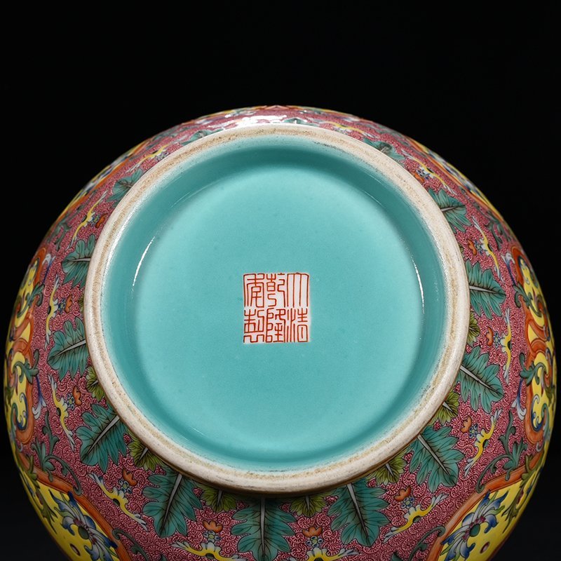Qing Dynasty Qianlong yellow ground enamel flower pattern chilong amphora
