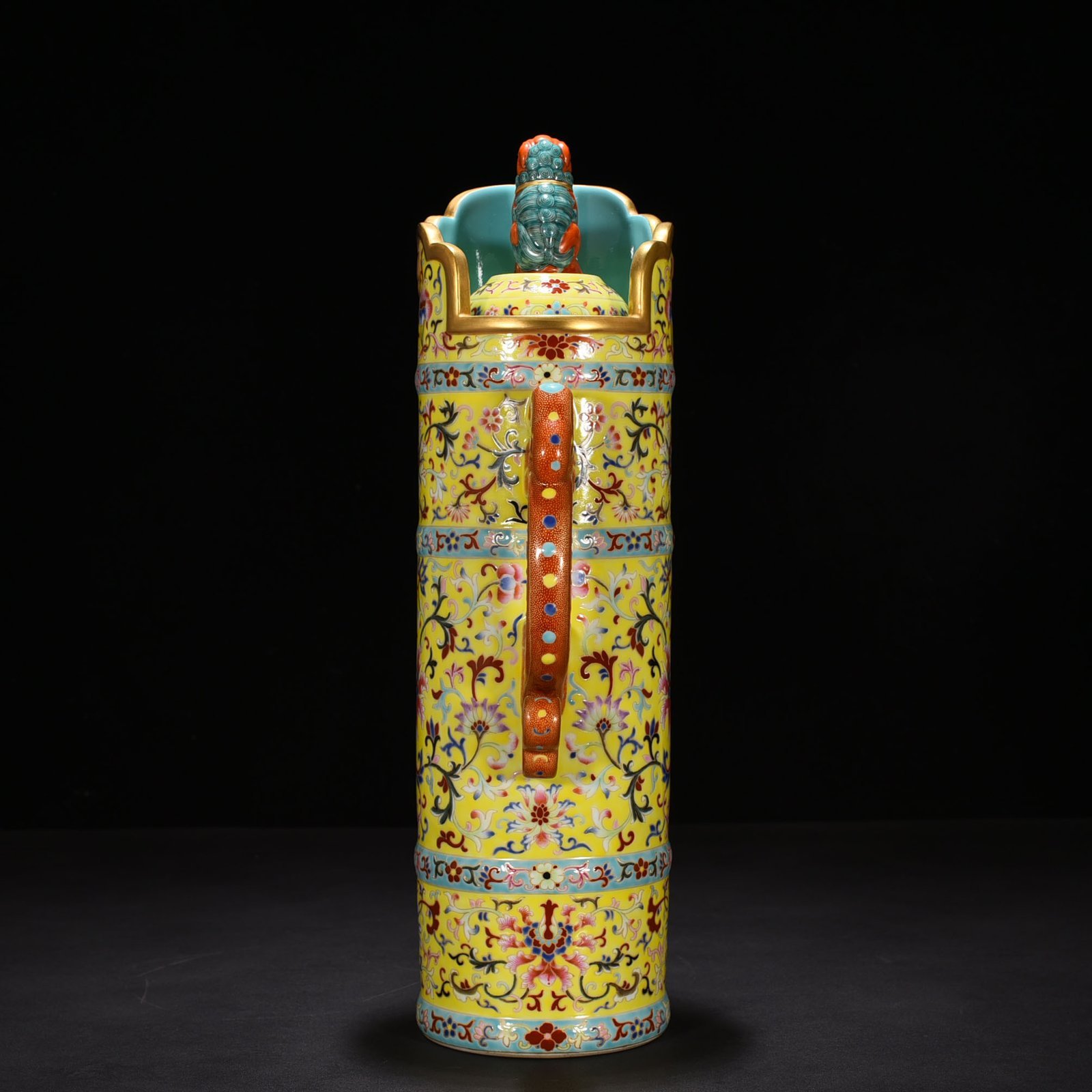 Qing Dynasty Qianlong yellow ground enamel flower dragon and phoenix multi-mu pot