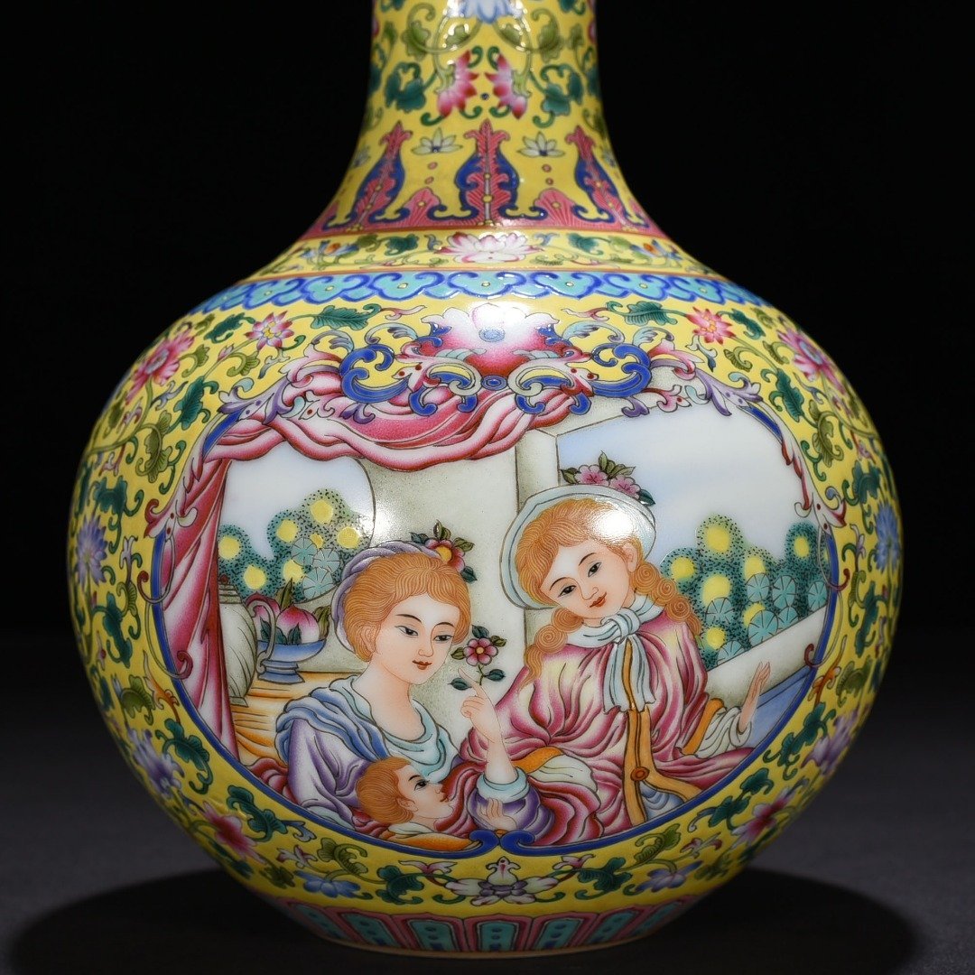 Qing Dynasty Qianlong yellow ground enamel celestial sphere vase