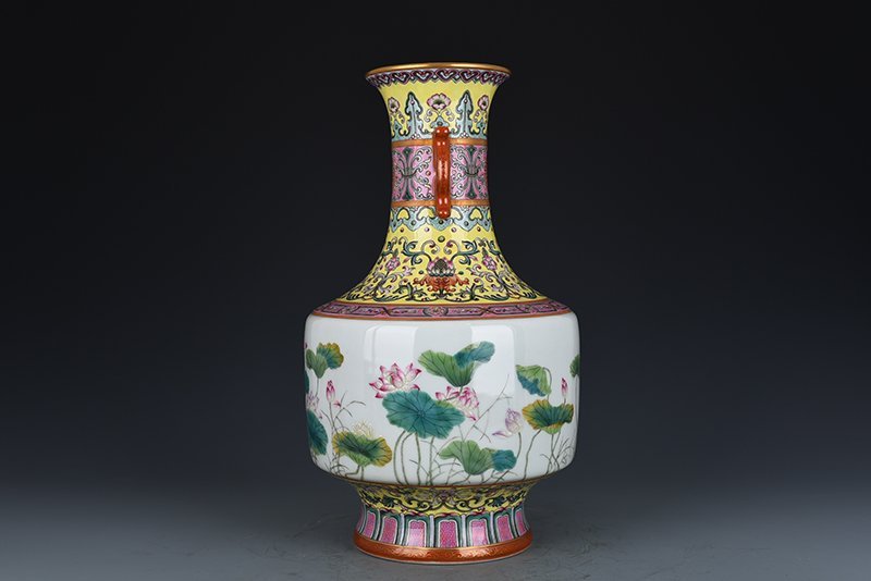 Qing Dynasty Qianlong yellow ground enamel amphora