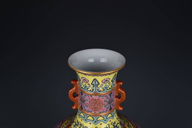 Qing Dynasty Qianlong yellow ground enamel amphora