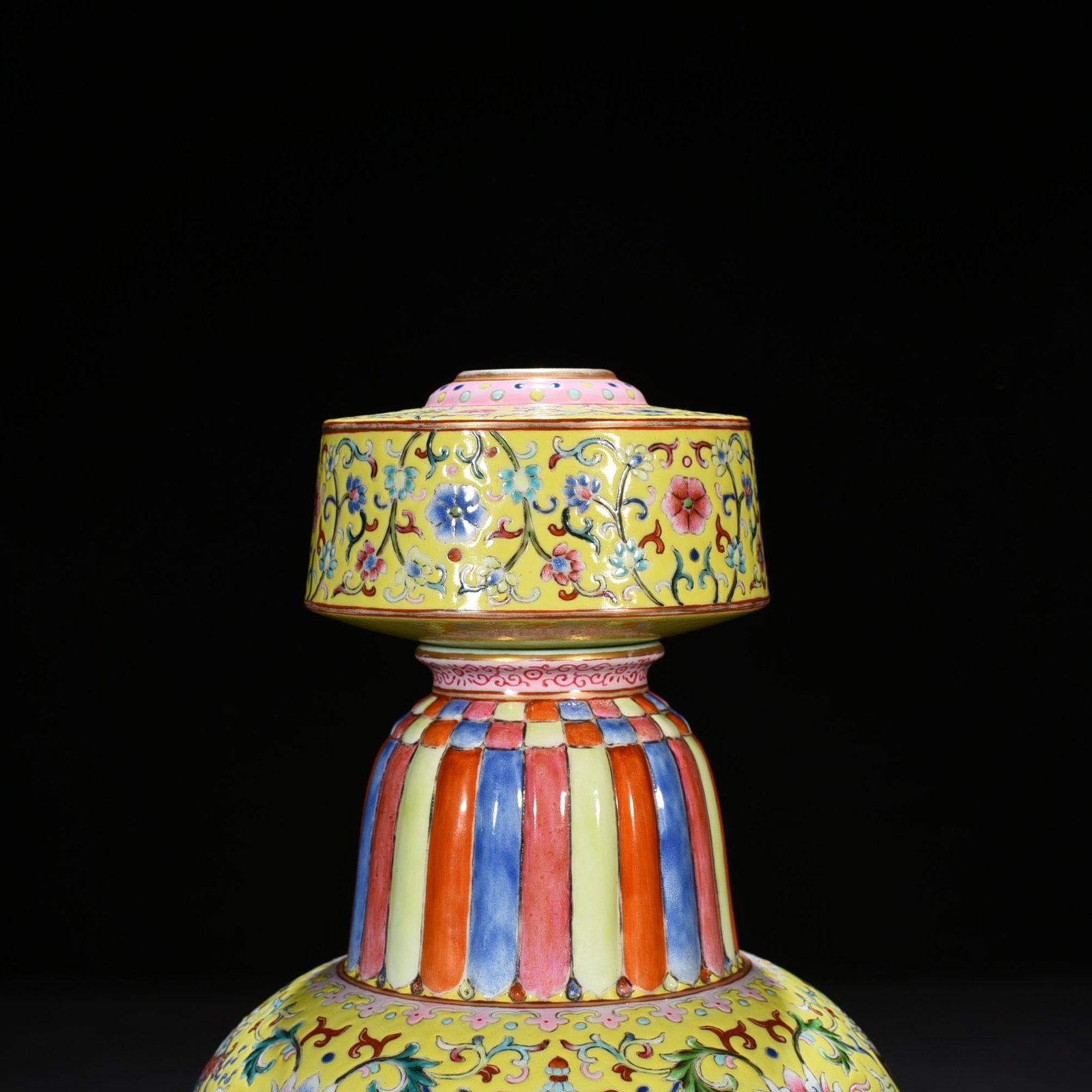 Qing Dynasty Qianlong yellow ground pastel-wrapped twig and eight-treasure pattern Bianba vase
