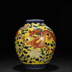 Qing Dynasty Qianlong yellow ground pastel dragon and phoenix pattern jar