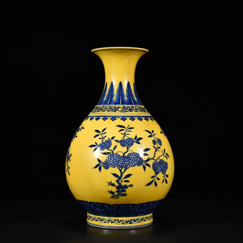 Qing Dynasty Qianlong yellow ground blue and white jade pot and spring vase