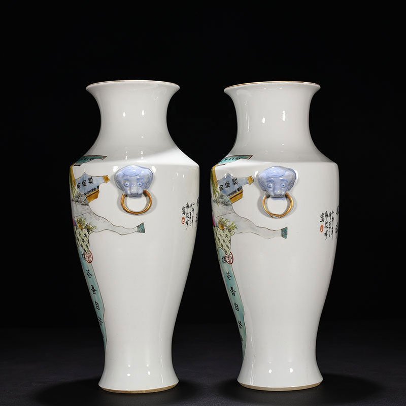 Qing Dynasty An eight-piece ash pile amphorae