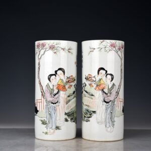 Qing Dynasty Jiang Youtang light purple peach blossom