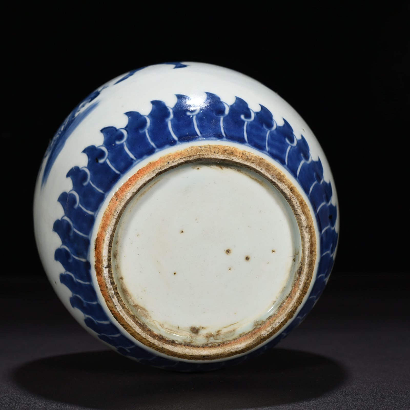 Qing Dynasty blue and white five-ox pattern jar