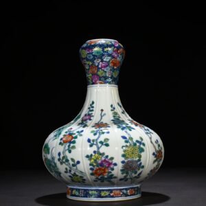 Qing Dynasty Yongzheng Doucai Twelve Flower Gods Garlic Vase