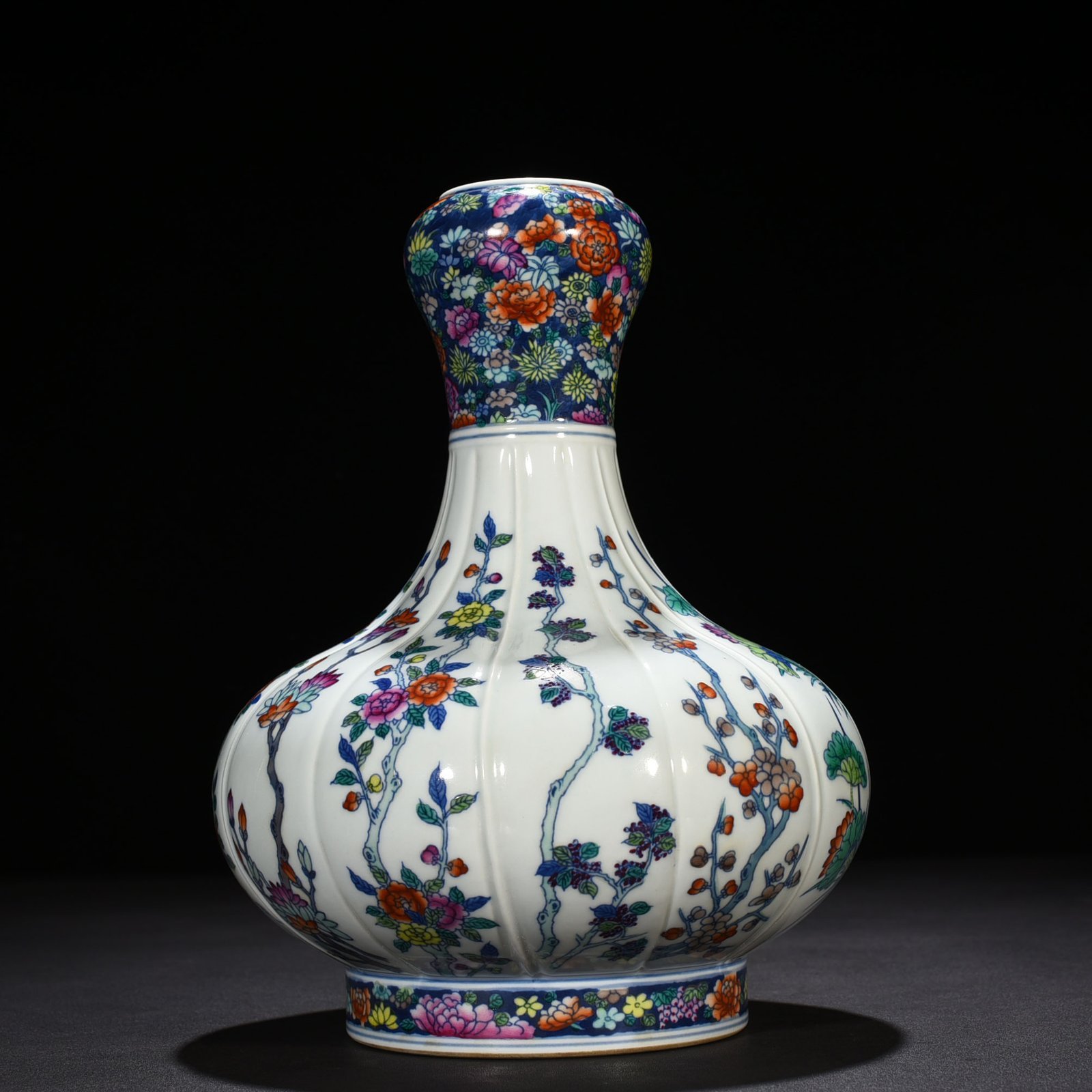Qing Dynasty Yongzheng Doucai Twelve Flower Gods Garlic Vase