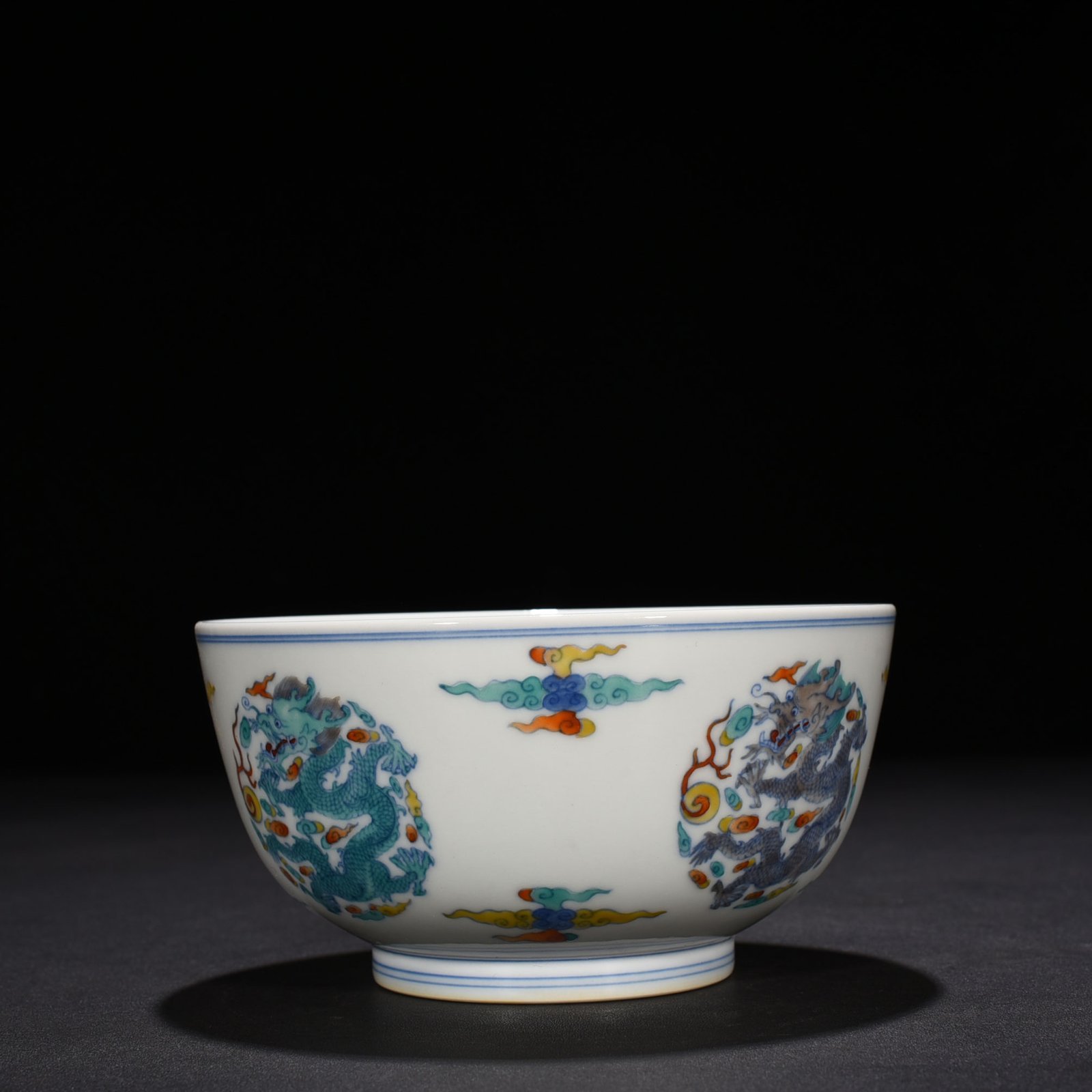 Qing Dyansty Yongzheng Doucai Tuanlong Pattern Arhat Bowl