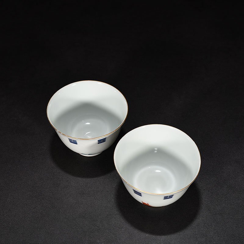 Qing Dynasty Yongzheng Doucai gold Bagua fish cup