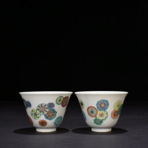 Qing Dynasty Yongzheng Doucai Leather Ball Pattern Cup